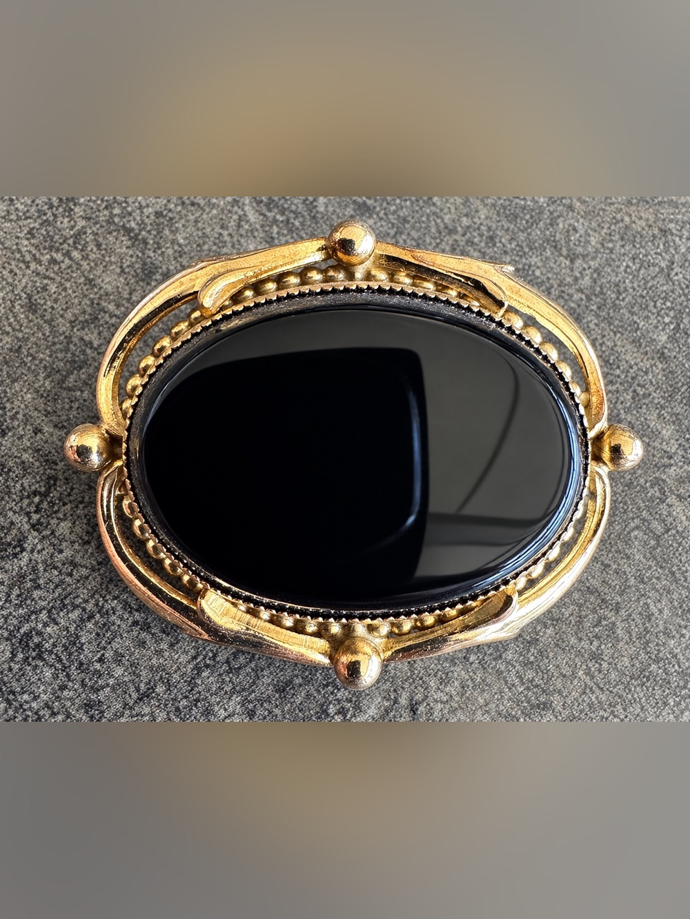 Vintage Victorian Mourning Style Faux Onyx Gold Tone Brooch Pin